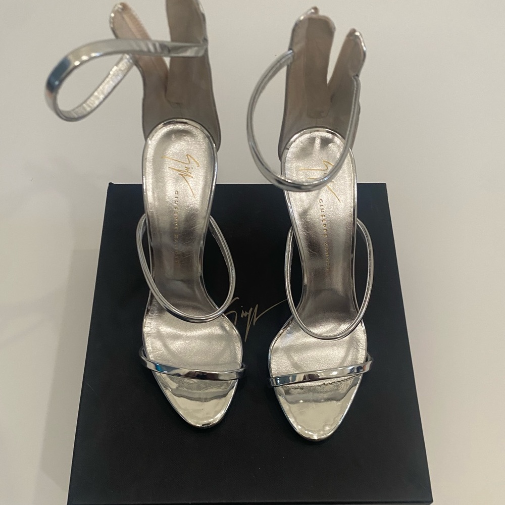 Authentic Giuseppe Zanotti's strappy patent-leather sandals- silver